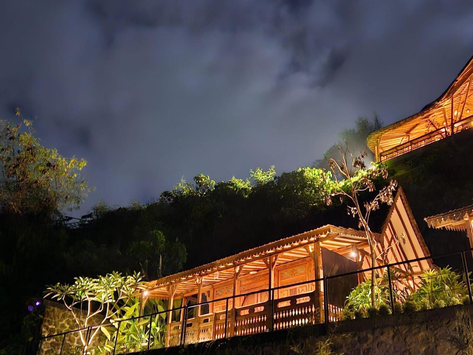 Kadewa Retreat Ubud - Adults Only Экстерьер фото